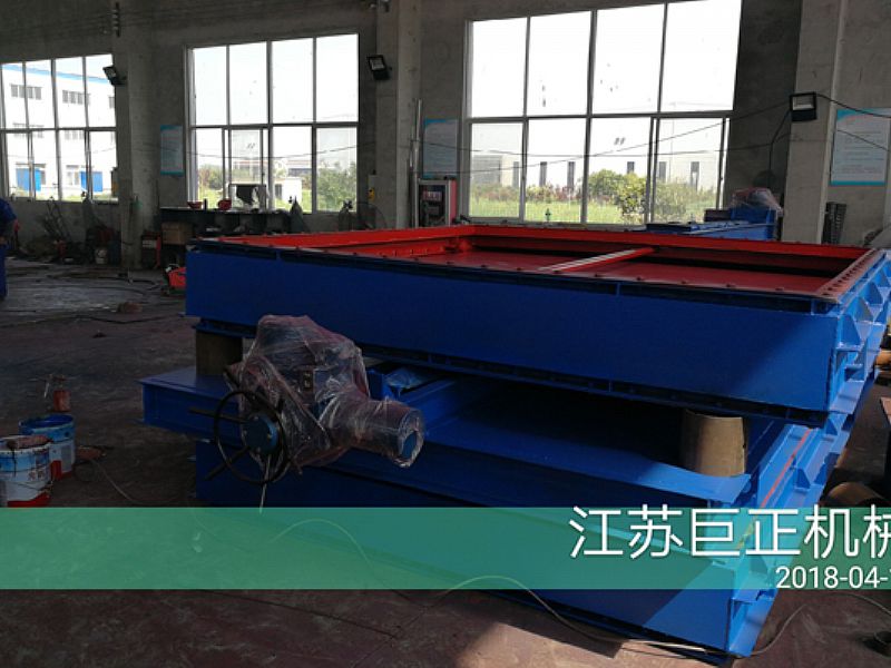 方形擋板門（寬12M）驗收合格，發(fā)貨準(zhǔn)備中